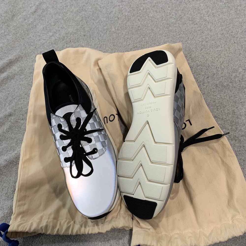 Louis Vuitton Fastlane Sneaker size 6 LV Men’s